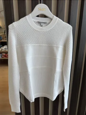 AUTUMN CASHMERE MIXED STITCH SHIRTTAIL CREW
