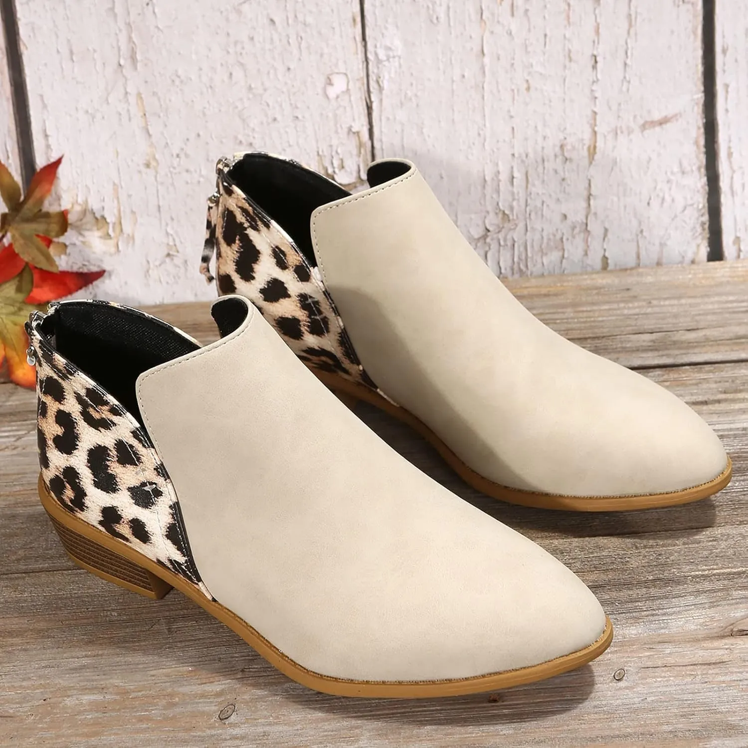 Black Cowboy Boots for Women Ankle Round Toe Booties for Women Ladies Hiking Boots Platform Bootie for Women Comfy Casual Closed Back Lace-up Round Toe Comfortable Low Heel