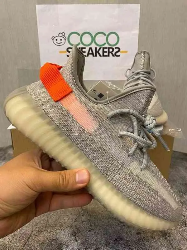 Dress Shoes 2022 TOP New Men's Ladies Running Shoes Sneakers Trainers des chaussures Schuhe Scarpe zapatilla Outdoor Fashion Sneakers Eur 36-48