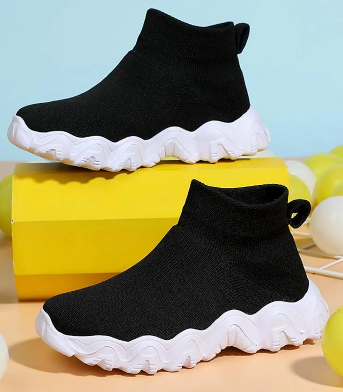 FUNCOS Slip On High Top Sneakers for Boys & Girls - Breathable Knit Walking Shoes, Lightweight Unisex Sports Sneakers with Arch Support