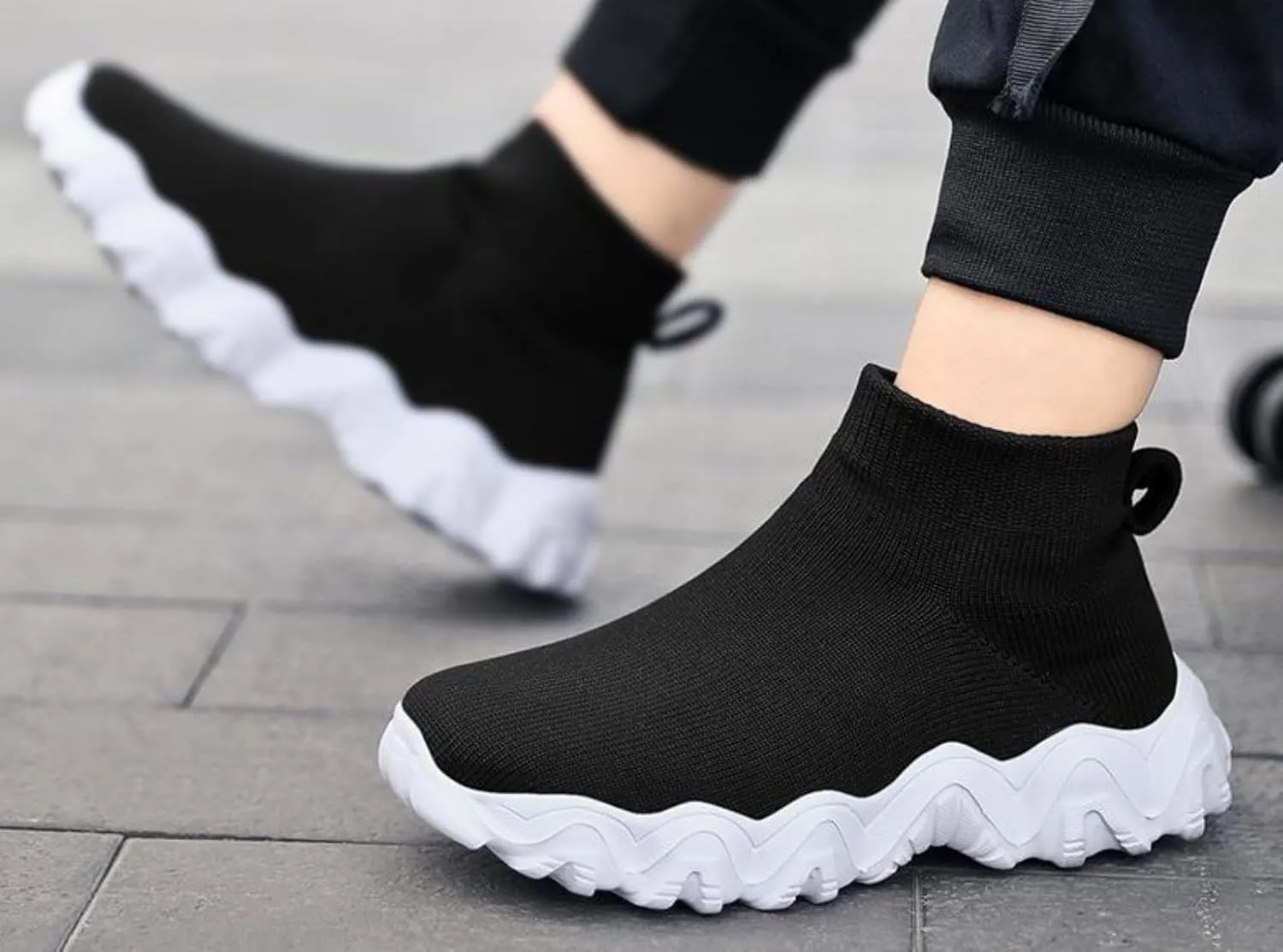 FUNCOS Slip On High Top Sneakers for Boys & Girls - Breathable Knit Walking Shoes, Lightweight Unisex Sports Sneakers with Arch Support