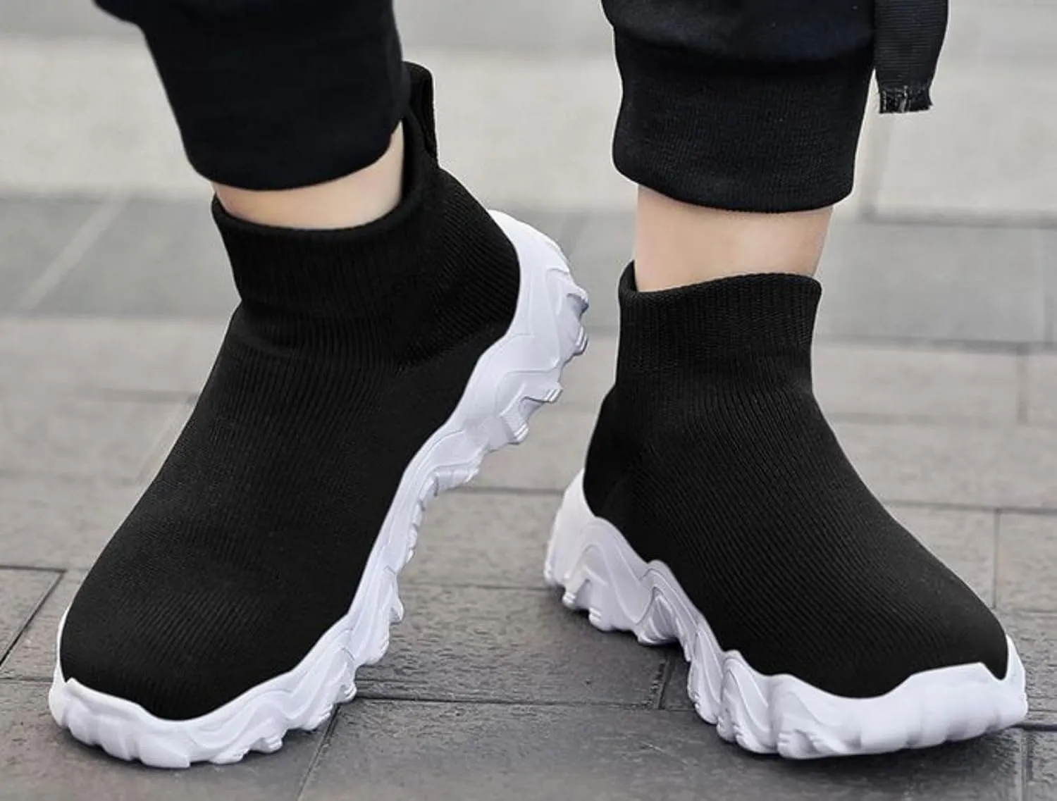 FUNCOS Slip On High Top Sneakers for Boys & Girls - Breathable Knit Walking Shoes, Lightweight Unisex Sports Sneakers with Arch Support