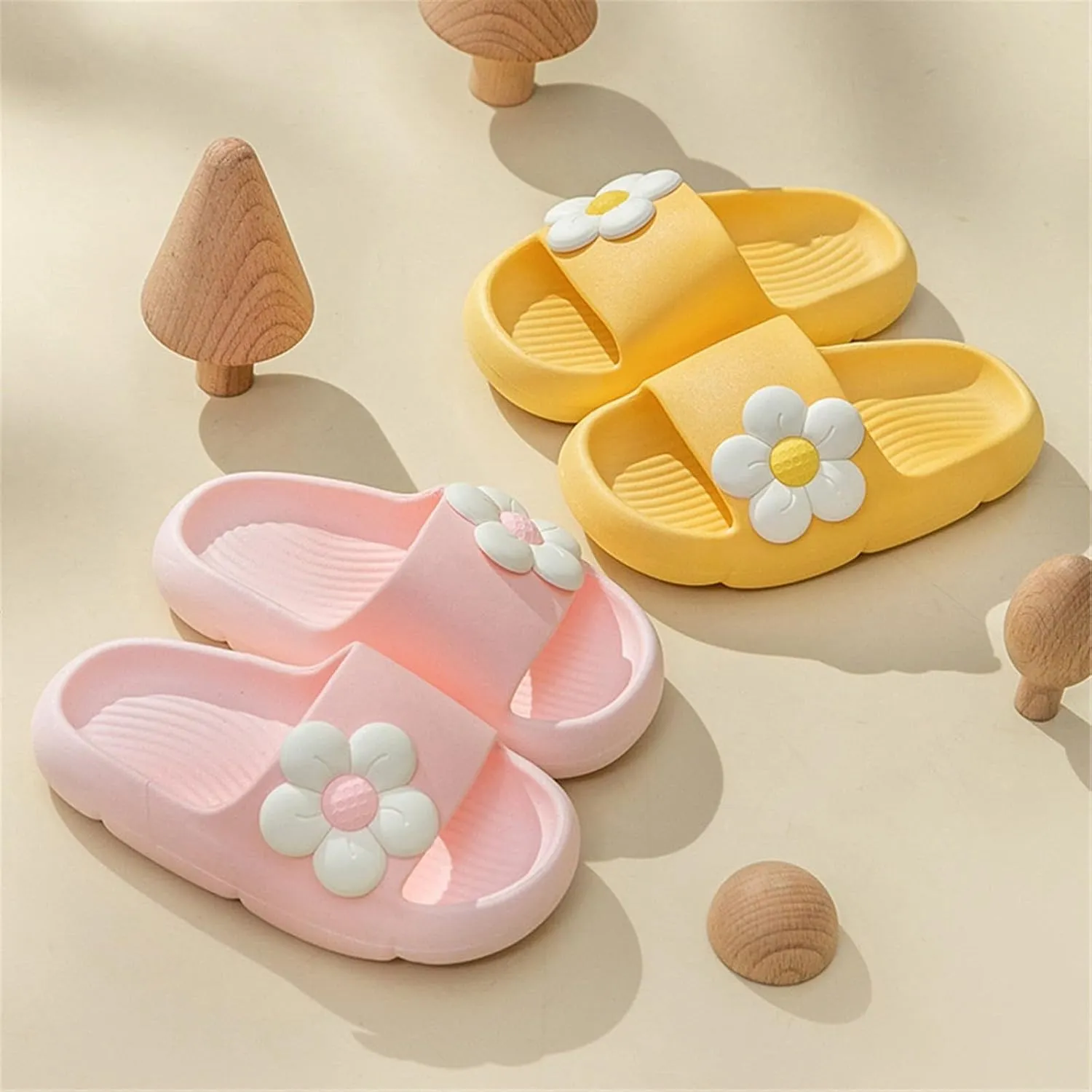Kids Girls Comfortable Flower Cloud Slides Non Slip Lightweight Shower Sandals Fashion Thick House Bathroom Shoes