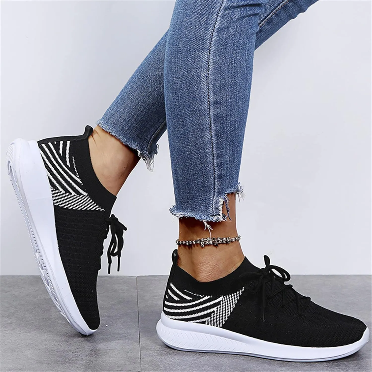 Ladmiple Walking Shoes Women Slip On Lightweight Sneakers Tennis Workout Gym Shoes Non Slip Comfort Fashion Running Shoe