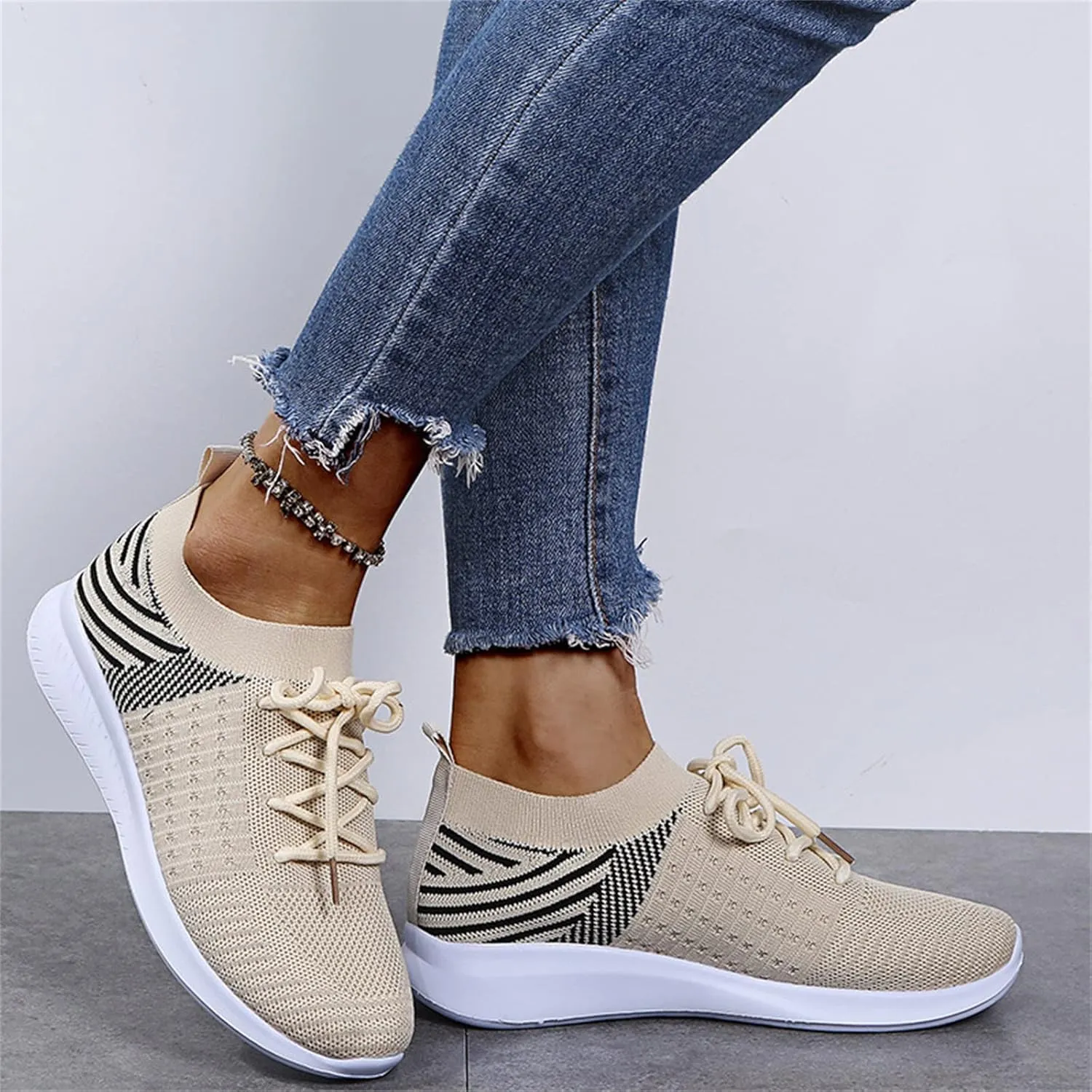 Ladmiple Walking Shoes Women Slip On Lightweight Sneakers Tennis Workout Gym Shoes Non Slip Comfort Fashion Running Shoe