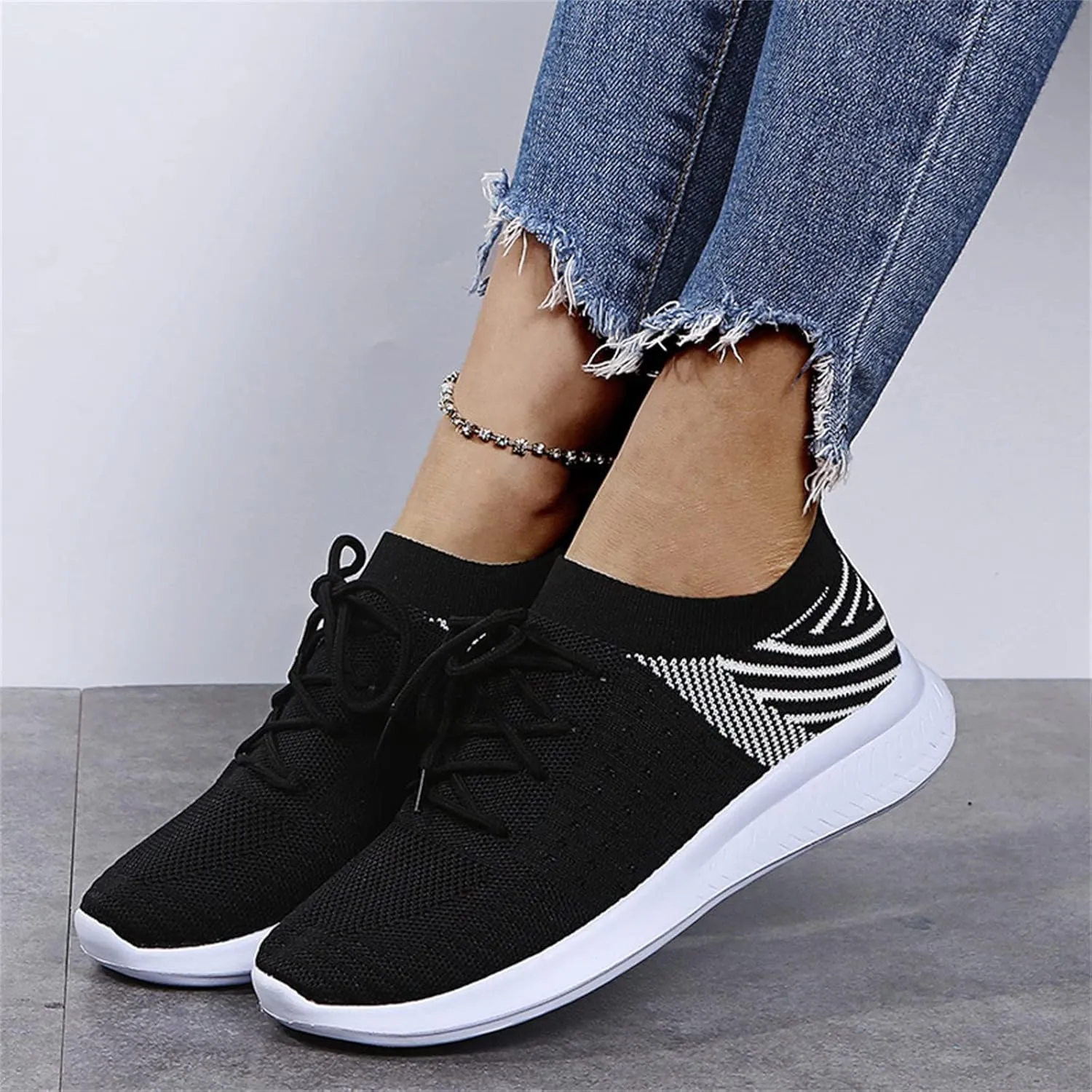 Ladmiple Walking Shoes Women Slip On Lightweight Sneakers Tennis Workout Gym Shoes Non Slip Comfort Fashion Running Shoe