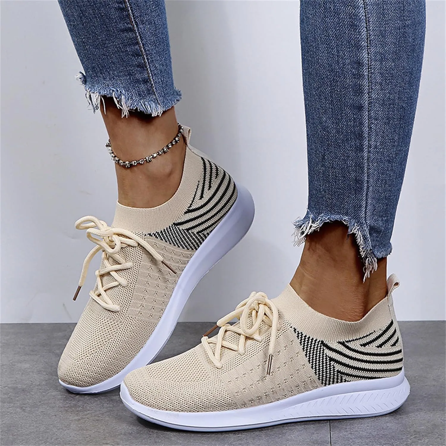 Ladmiple Walking Shoes Women Slip On Lightweight Sneakers Tennis Workout Gym Shoes Non Slip Comfort Fashion Running Shoe
