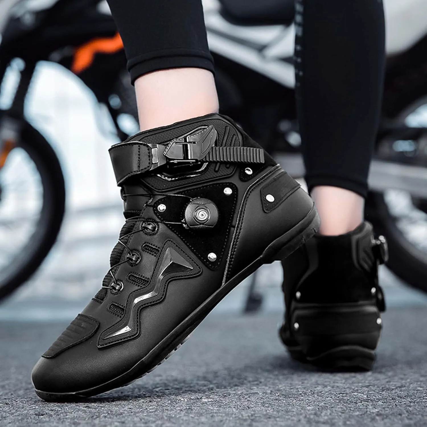 Mens Fashion Motorcycle/Motorbike Boots Crash Protection Stylish short Ankle Racing Adventure Off Road Touring Sports Safety Shoes Reinforced Street Riding Shoes Ankle Support, Anti-Slip Sole
