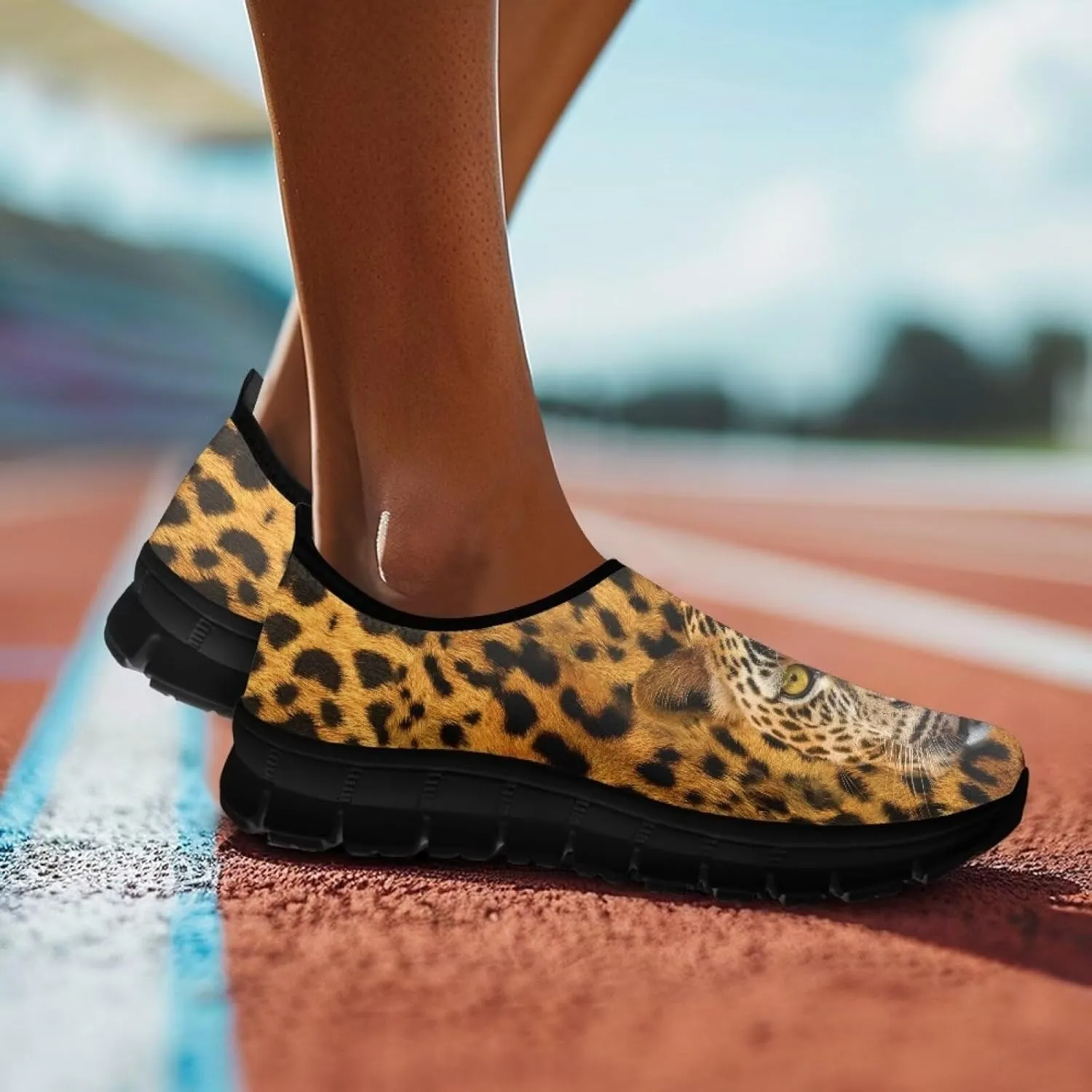 Men's Slip On Casual Walking Shoes Flat Loafers Animal Print Sneakers Anti-Skid Comfortable Low Cut Sports Sneakers