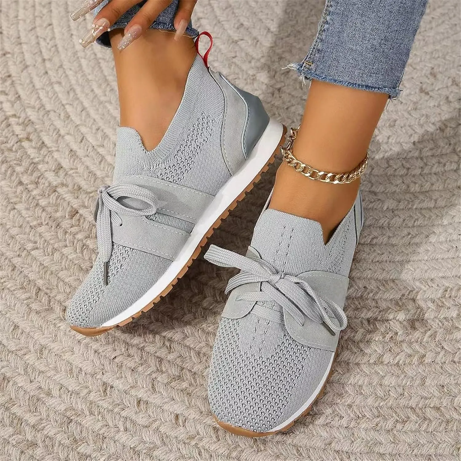 Running Shoes For Women Slip-on Walking Shoes Breathable Upper Gym Workout Fashion Sneakers Comfortable Tennis Shoes