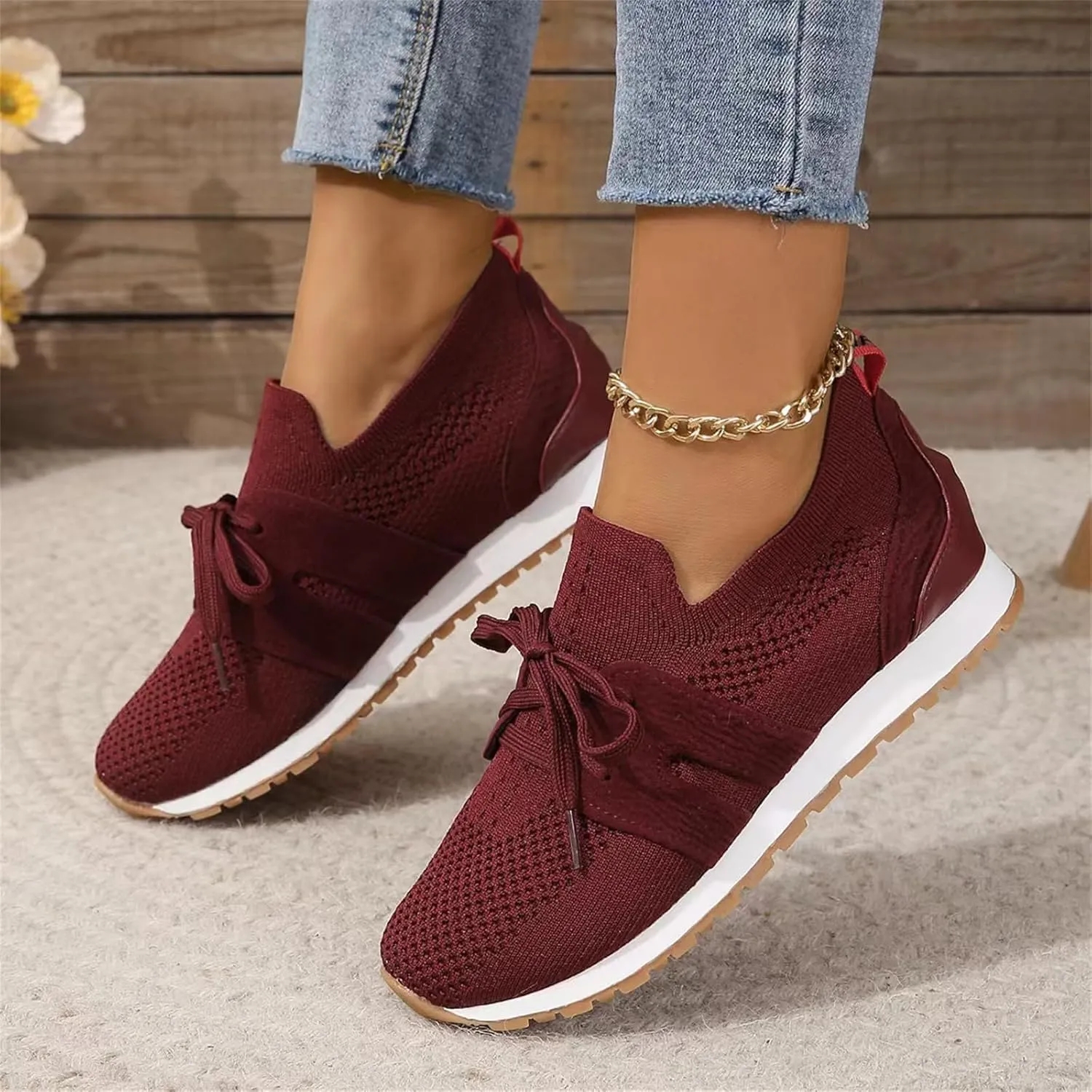 Slip On Sneakers Women Arch Support Walking Shoes Lightweight Casual Athletic Comfort Fashion Tennis Running Sneakers