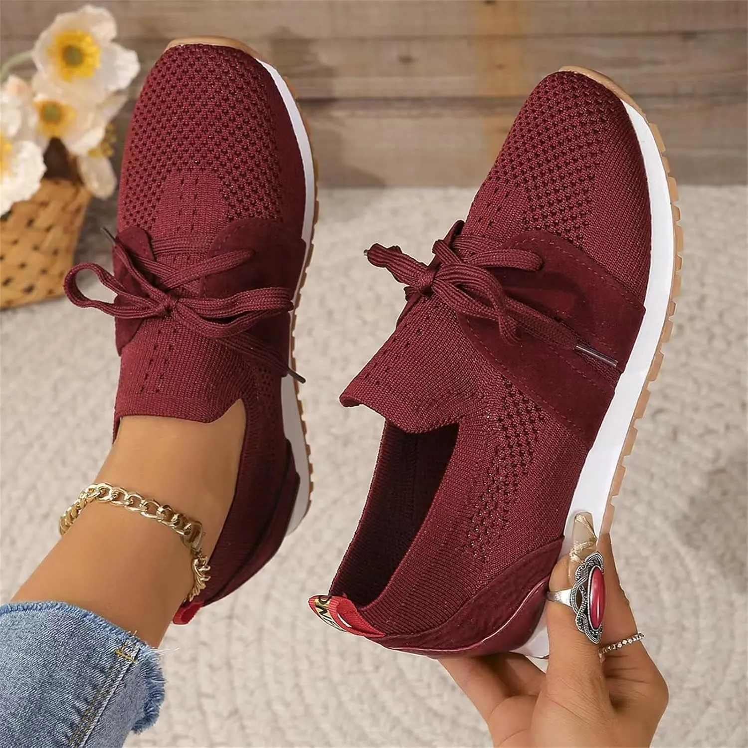 Slip On Sneakers Women Arch Support Walking Shoes Lightweight Casual Athletic Comfort Fashion Tennis Running Sneakers