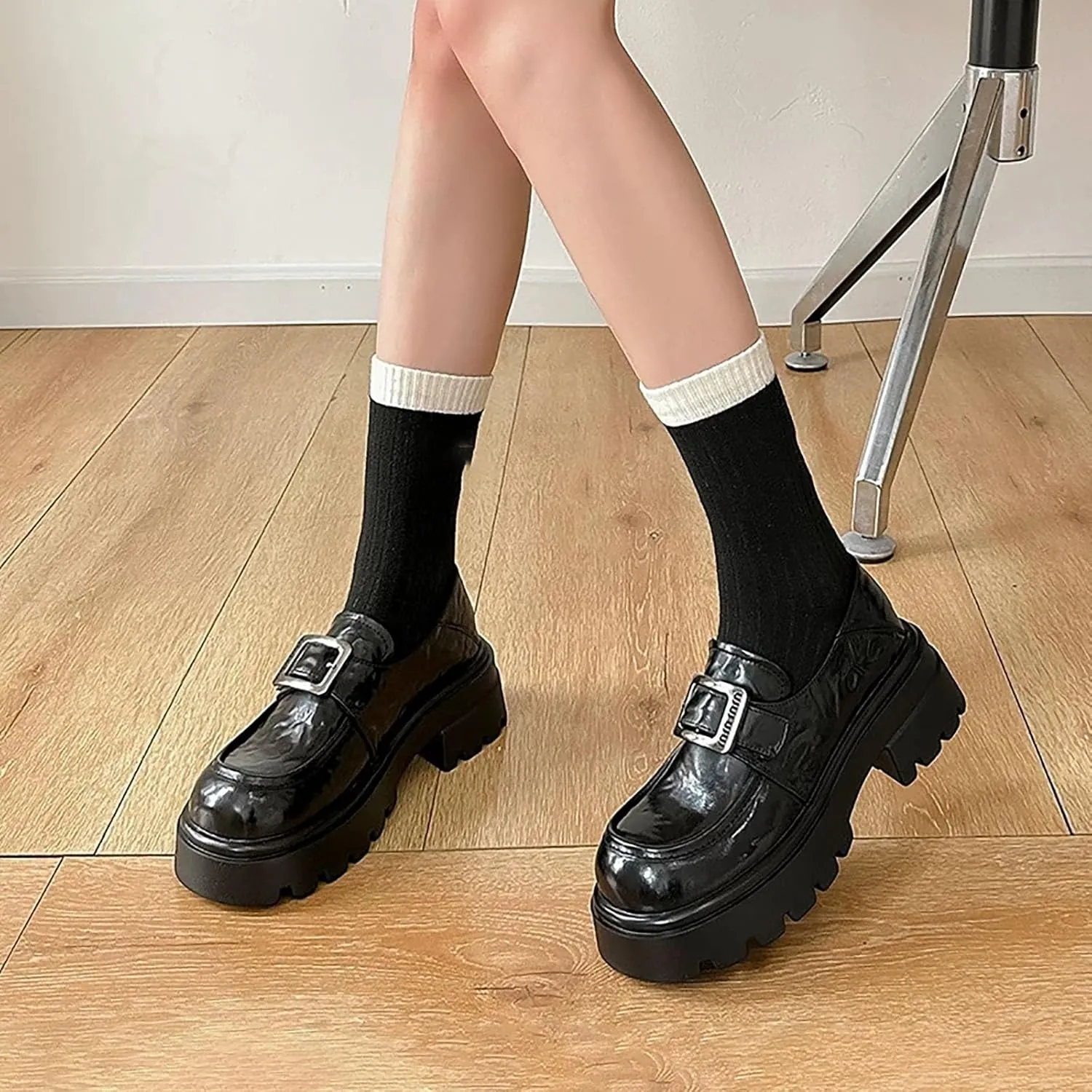 Women's Chunky Heel Brogues Oxford Shoes New British Style Buckle with Hidden Thick-Soled Heightening Women's New Leather Shoes