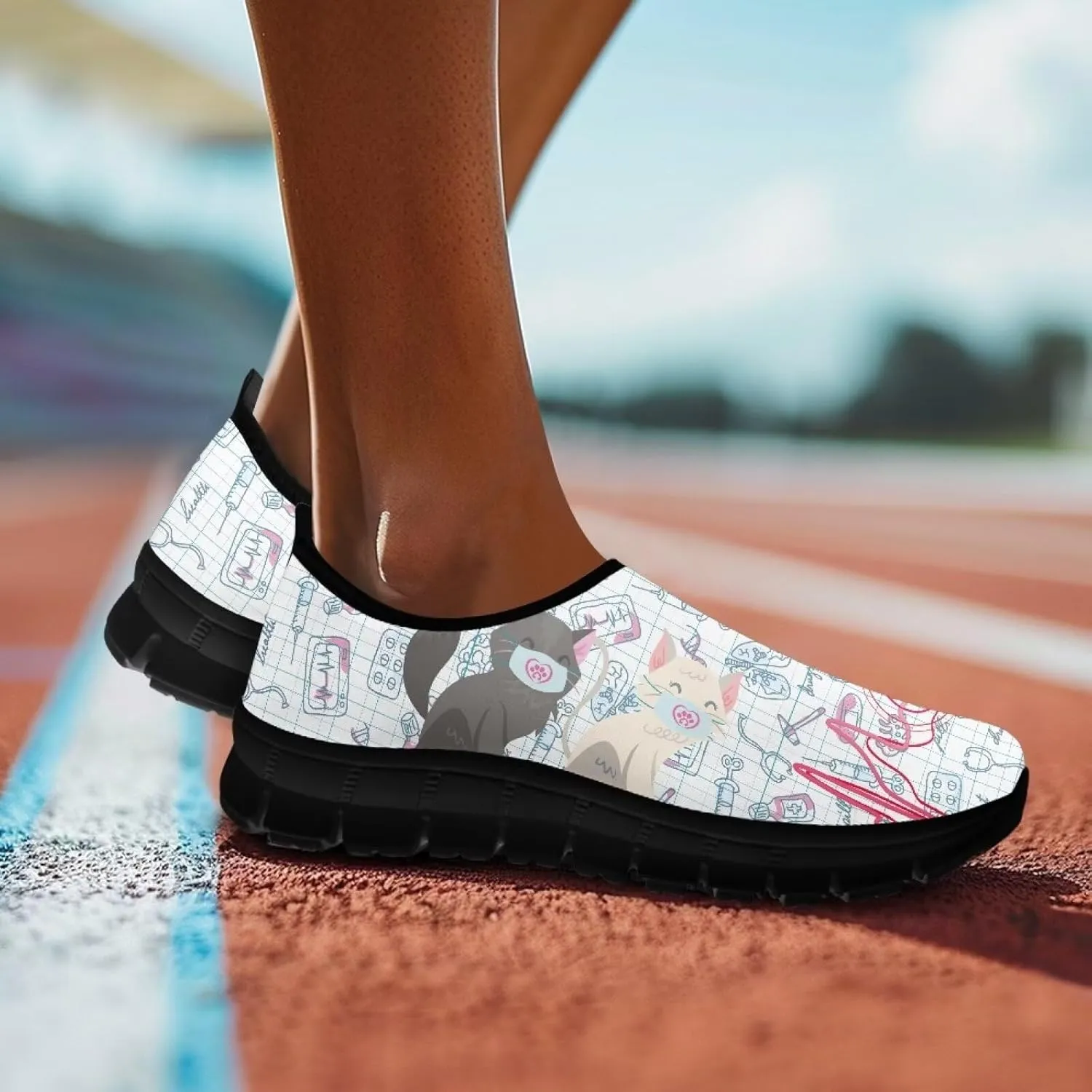 Women's Slip On Loafers Soft-Soled Casual Walking Shoe Lightweight Non Slip Outdoor Sports Running Sneakers US 5.5-11.5